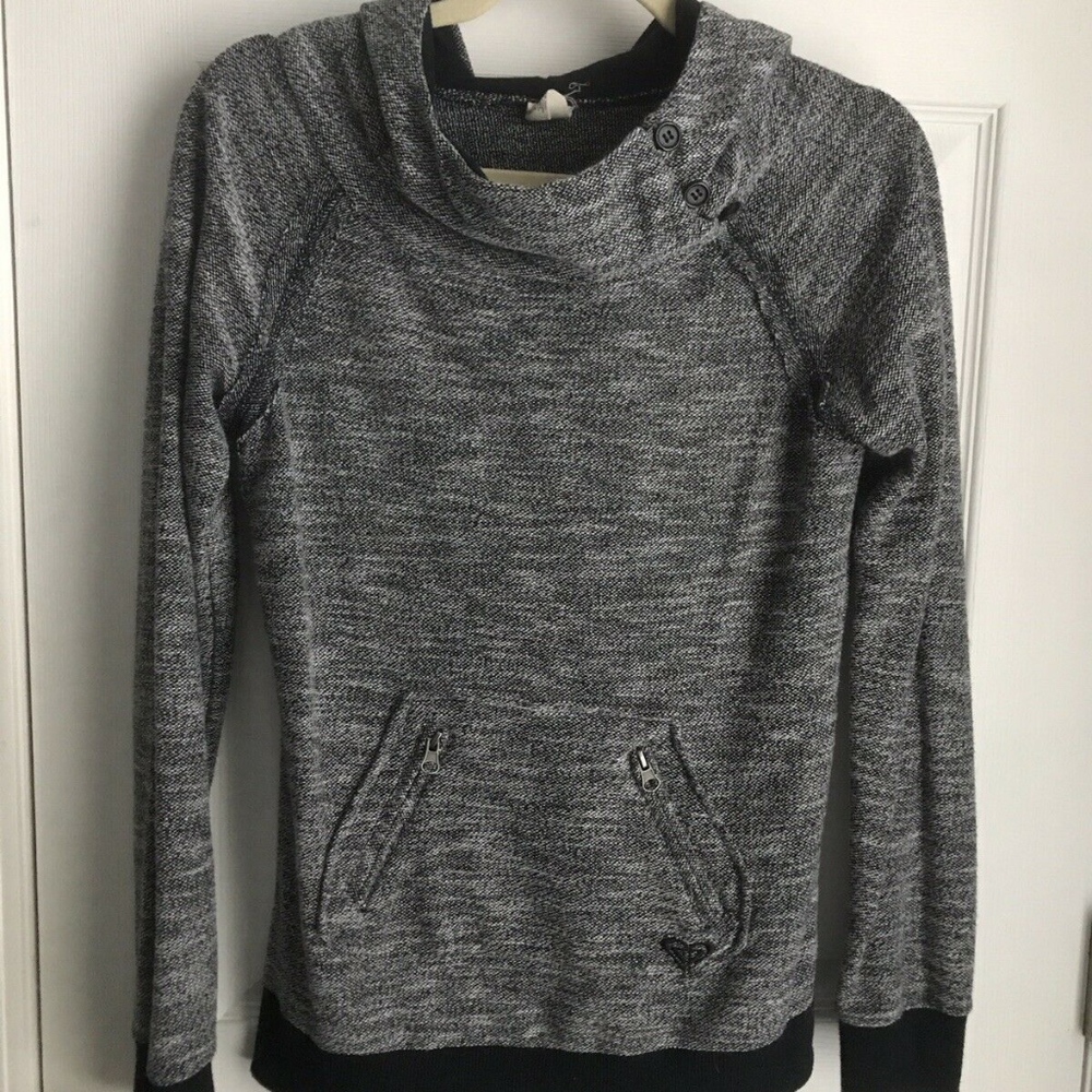 Woman's Roxy Gray Black Pullover Hoodie